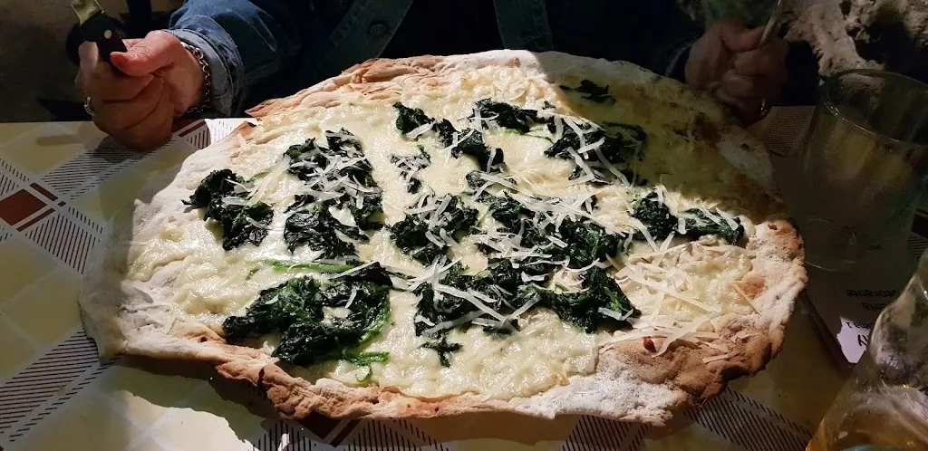 roberto franceschini_Trattoria Pizzeria La Zia Sally_Forano_review