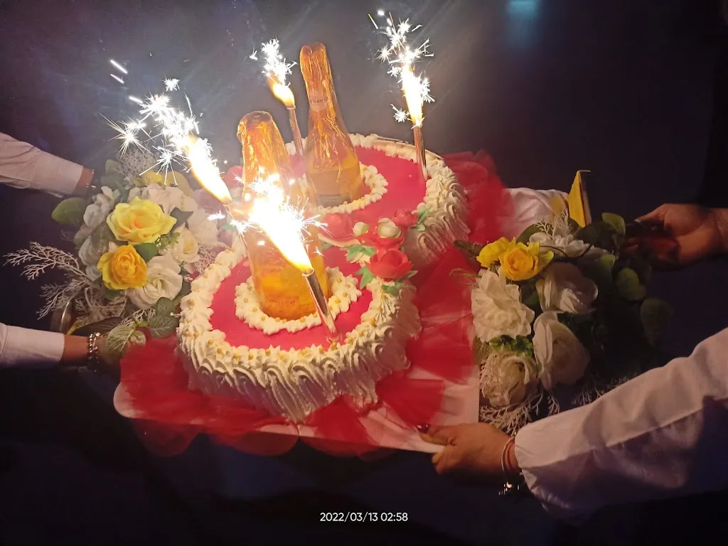 Imperio Disco Ristorante_Fossignano_slider_image_3