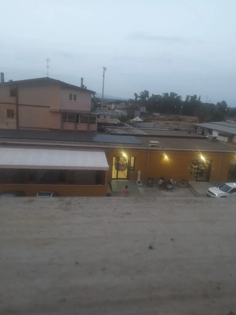 Paolo De Caro_Roxy Ristorante Pizzeria_Fossignano_review