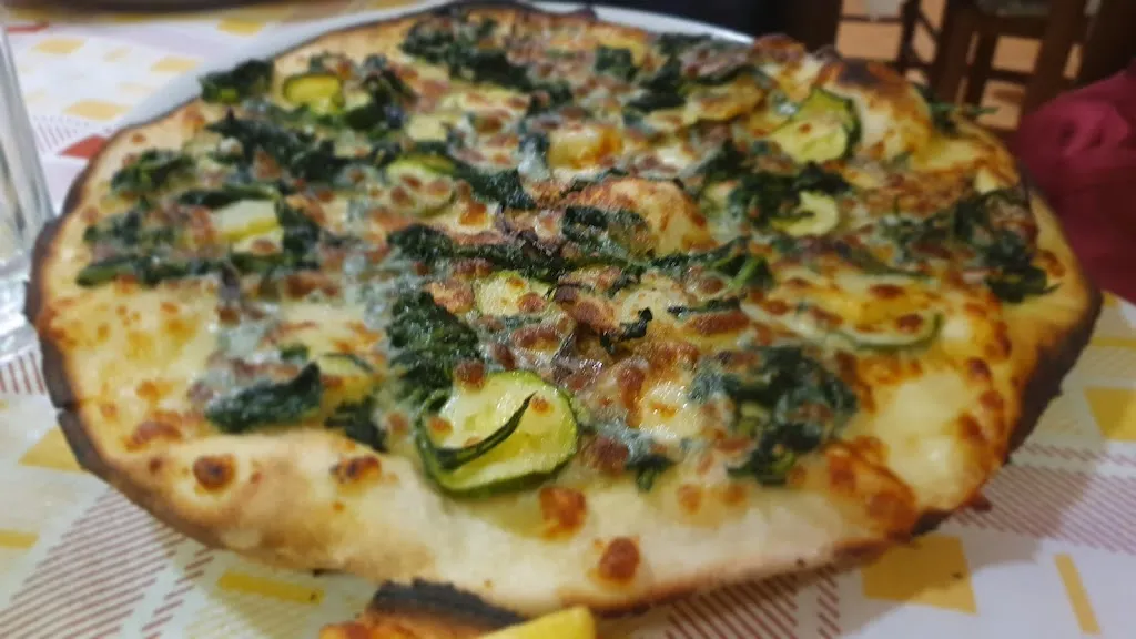 Joele Marrone_Pizzeria Valentino_Gavignano_review