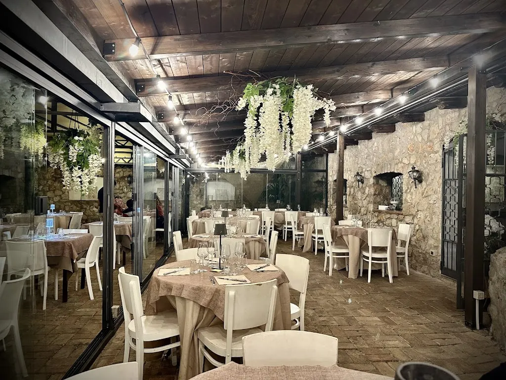 Marì Ristorante Pizzeria restaurant in Formia