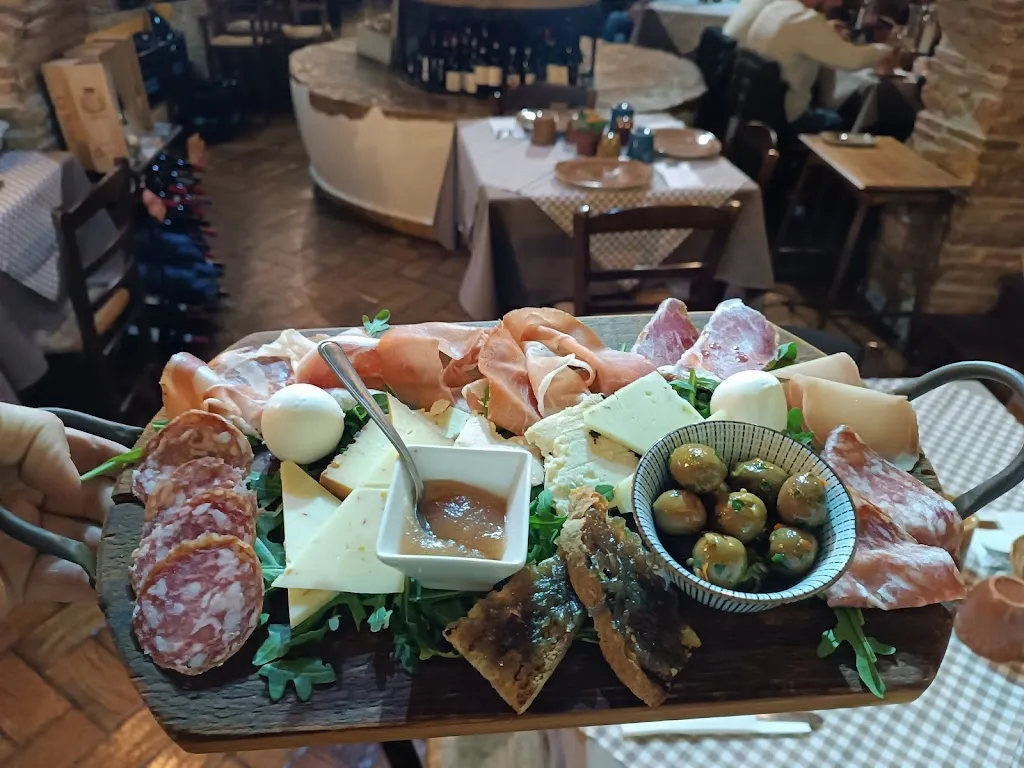 Ostaria Castello 43_Formia_slider_image_3