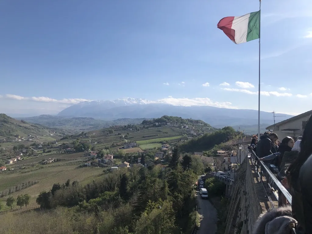 Ghidei_Vacri_slider_image_3