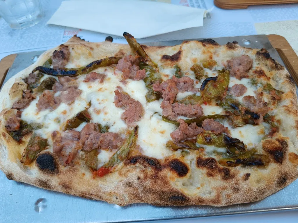 Fuori di Pinsa_Formia_slider_image_3