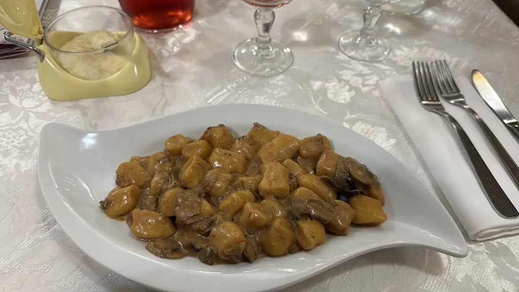 Ristorante Fiorella_Vacri_slider_image_2