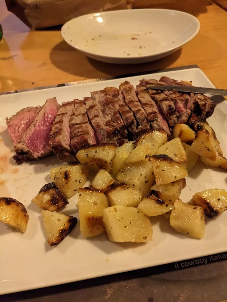 Colin Clark_La Taverna del Buttero_Formia_review