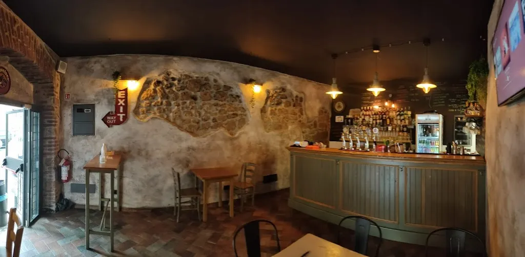 Macellerie Sociali restaurant in Giulianello