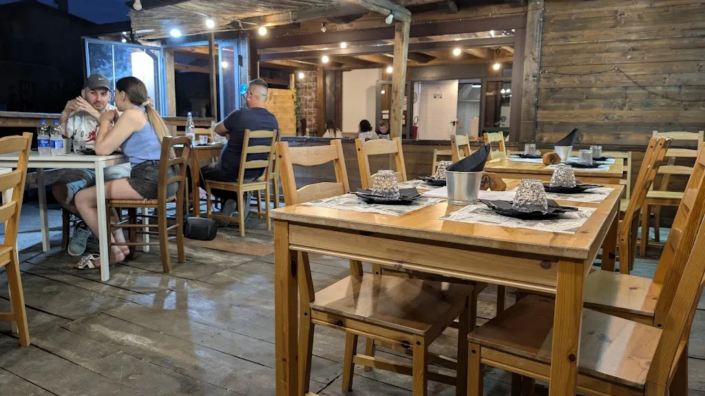 Pizzuo’ restaurant in Giuliano di Roma