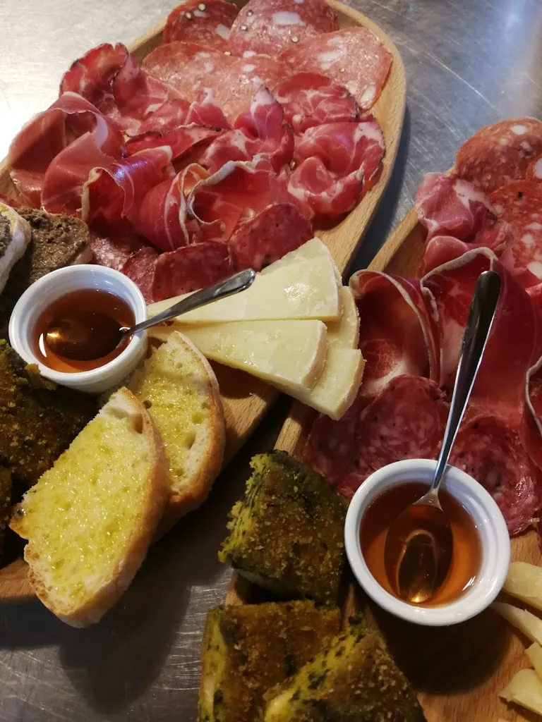 L'oca bianca al Povile_Graffignano_slider_image_2