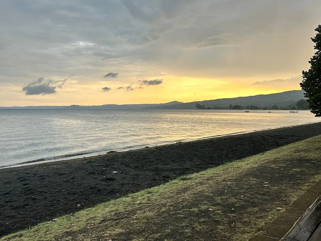 Serena P_Palm Beach_Grotte di Castro_recensione