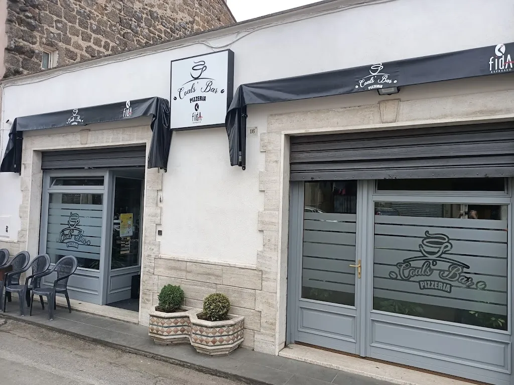 Coals’ Bar Pizzeria restaurant in Grotte Santo Stefano