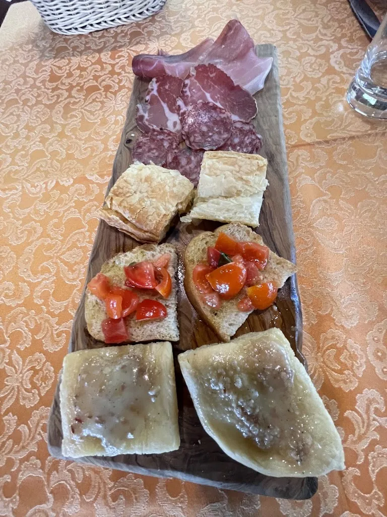 Choppy_AGRITURISMO IL CASTELLO_Grotte Santo Stefano_review