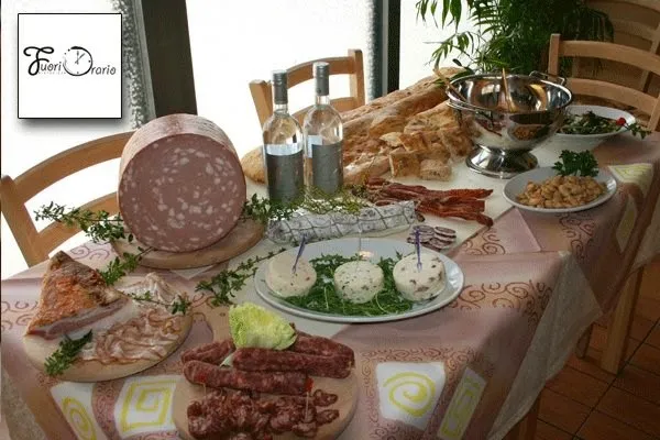 FuoriOrario RistoPizza Guarcino_Guarcino_slider_image_3