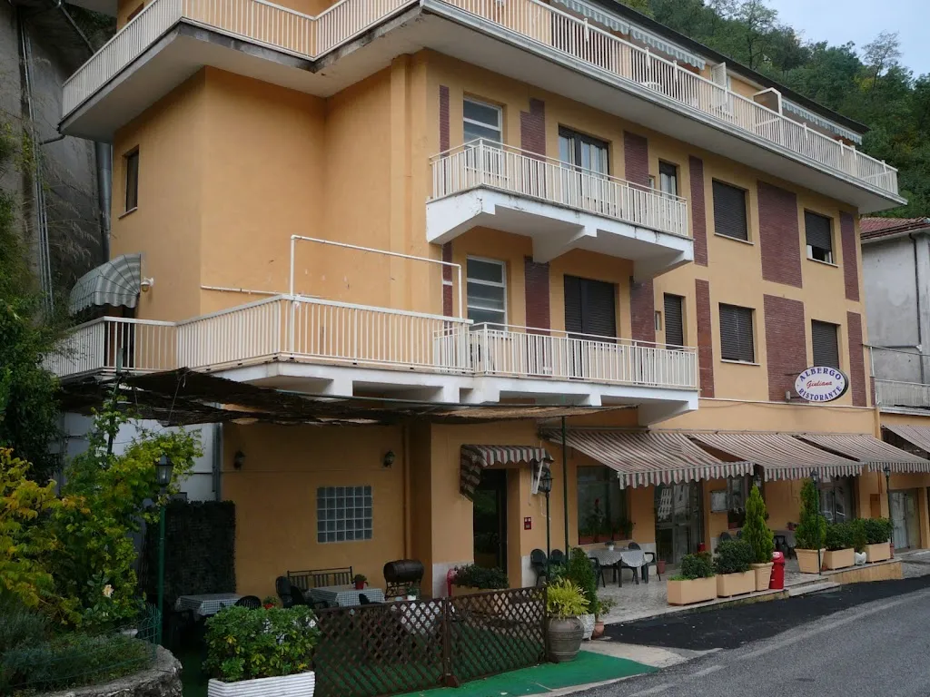 Albergo Ristorante Giuliana 3 stelle restaurant in Guarcino