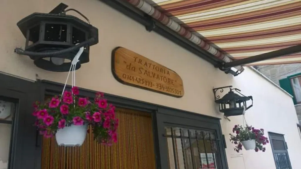 Trattoria da Salvatore restaurant in Ischia di Castro