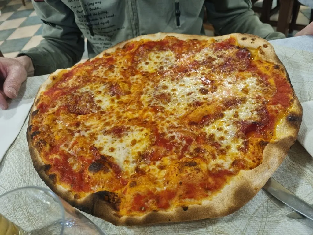 Enrico Valbonesi_Ristorante Pizzeria La Fiaba_Ischia di Castro_review