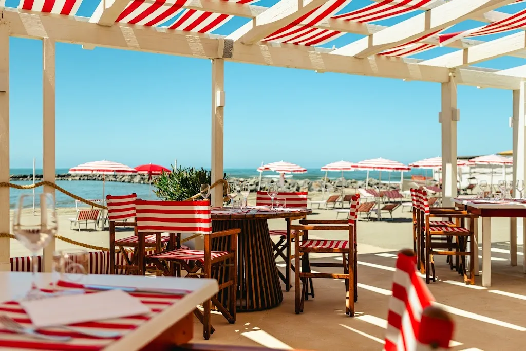 Bagno Saint Tropez • Fregene_Fregene_slider_image_1