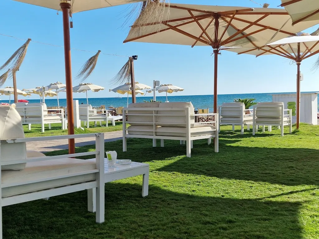 Onda Anomala_Fregene_slider_image_3