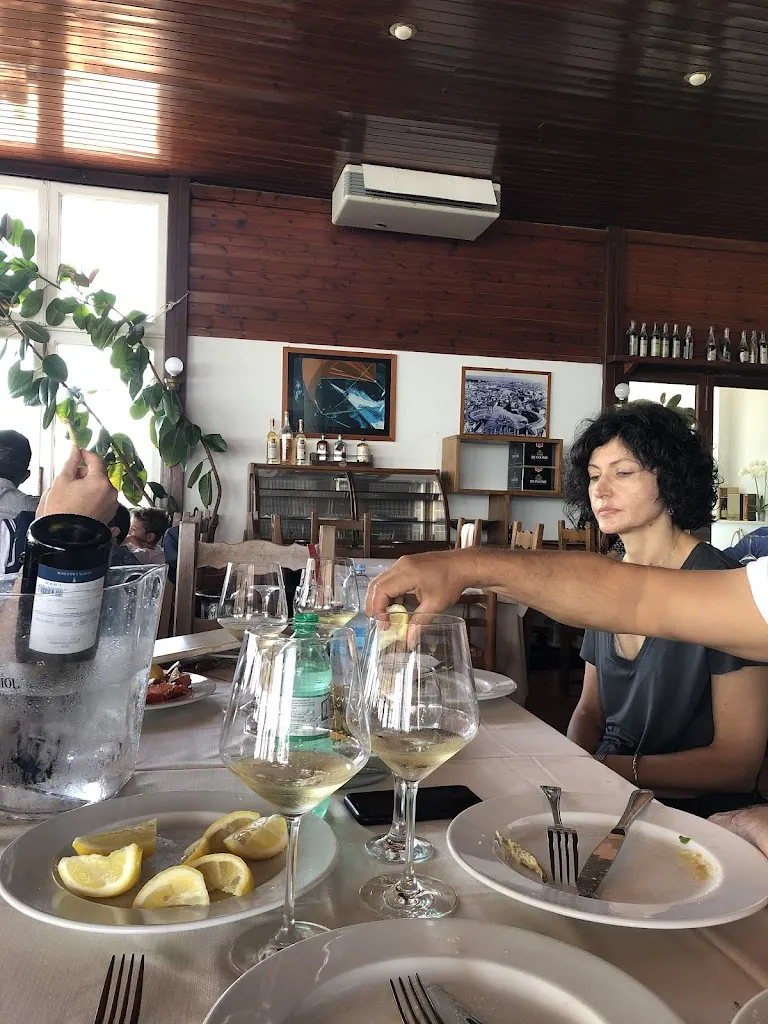 Kseniya Levenskih_La nave_Fregene_review