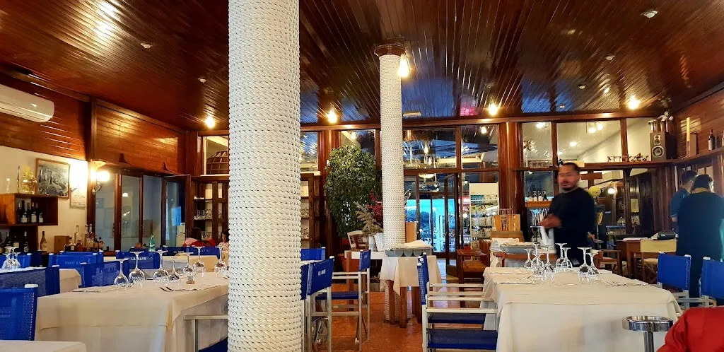 La nave restaurant in Fregene