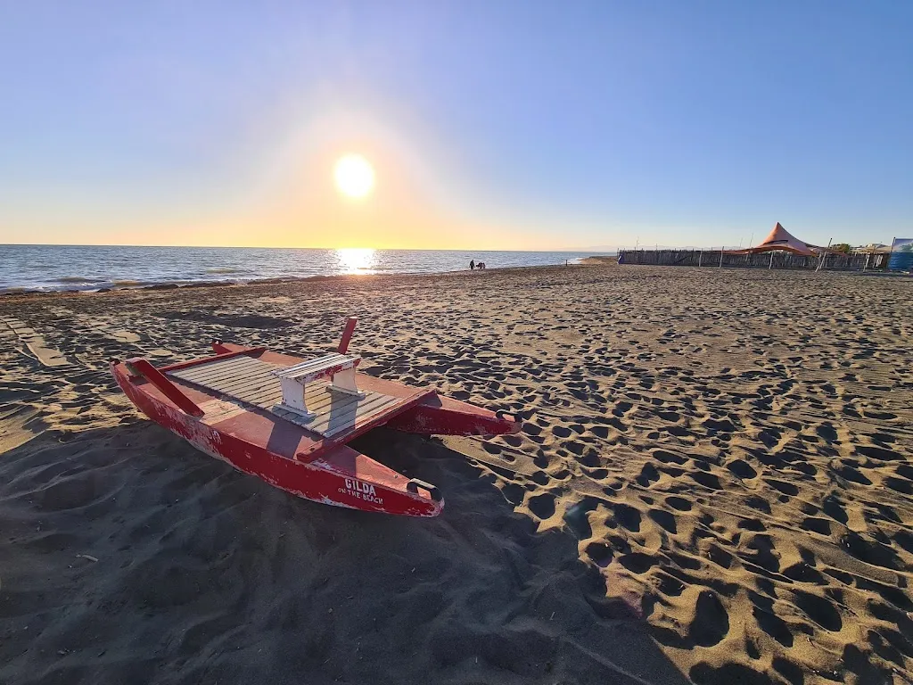 Gilda on the Beach_Fregene_slider_image_3