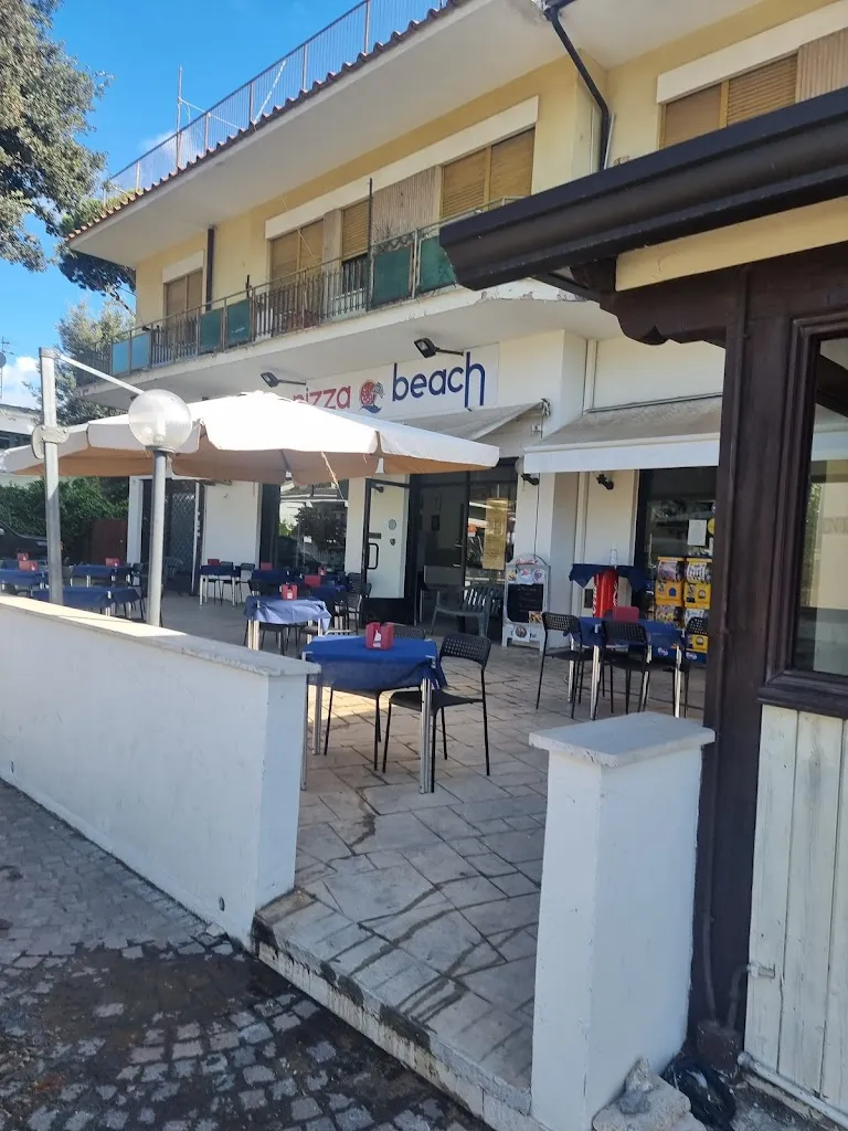 Pizza Beach restaurant in Fregene
