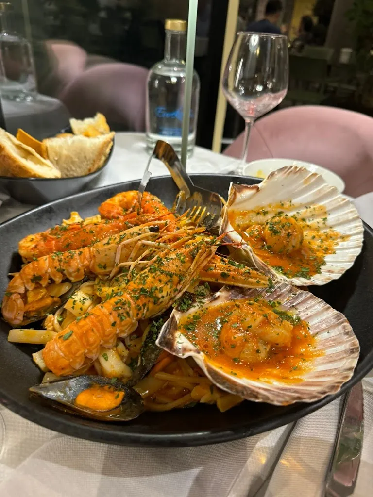 Vladimir Pascalutsa_VICOLI_Vicoli_review