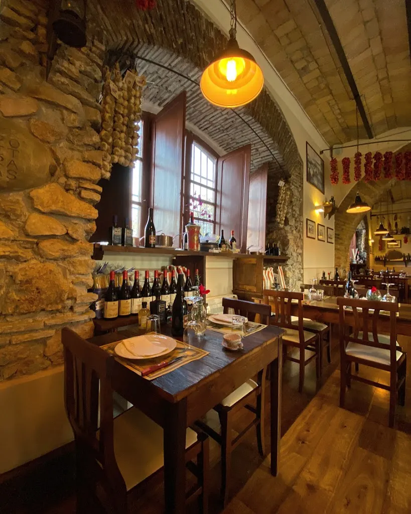 Osteria di Maccarese restaurant in Fregene