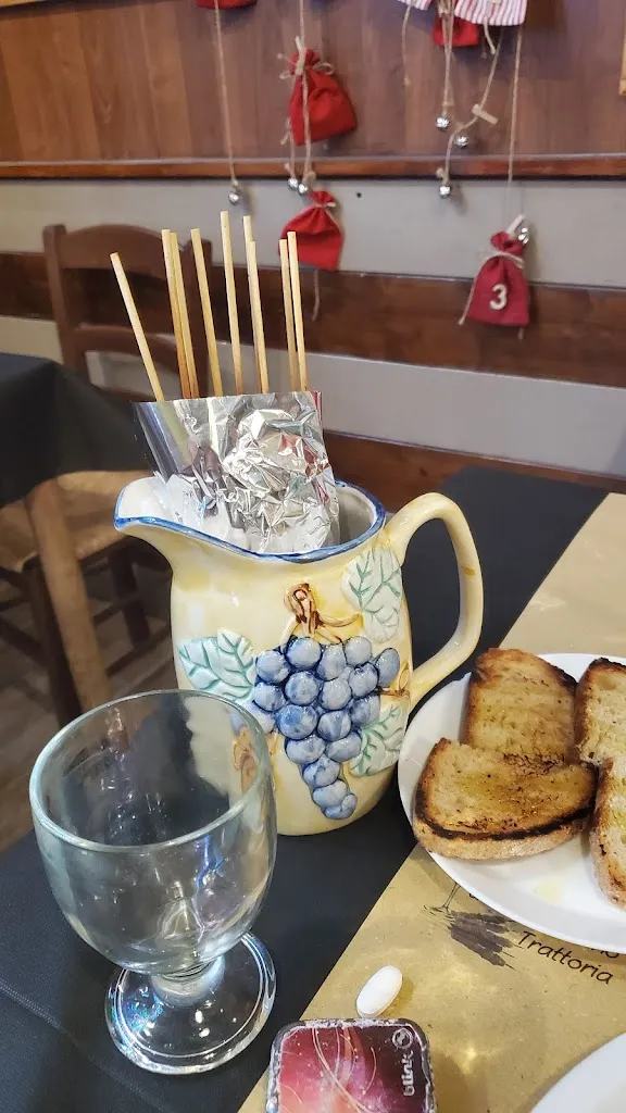 Menu_Emily - Caffè • Apericena • Dopocena_Avezzano_image_5