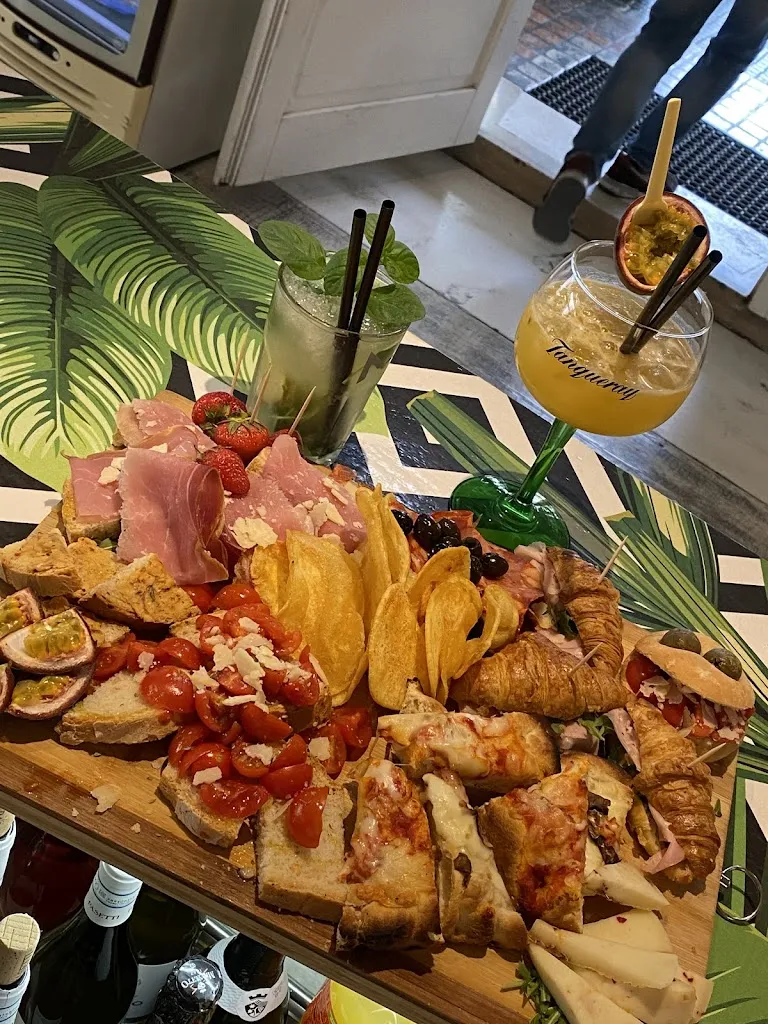 McDream Café_Villa Lempa_slider_image_3