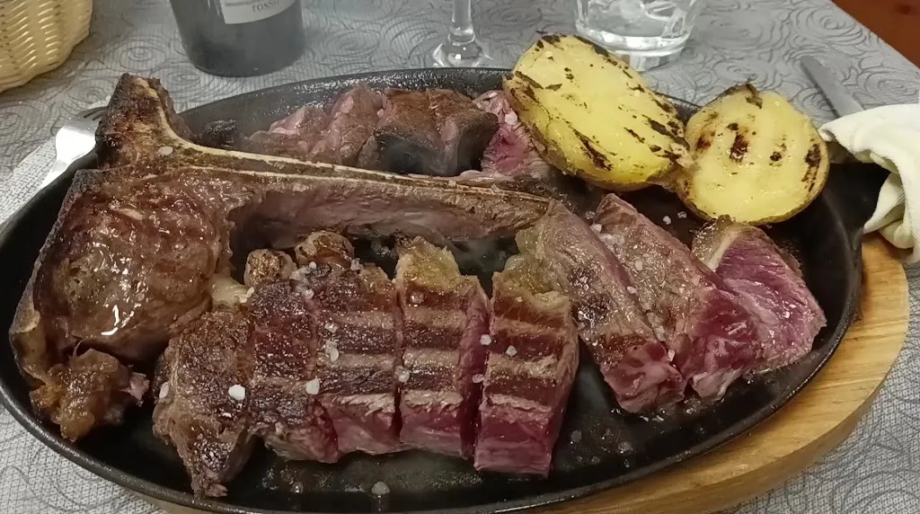 Ferro & Fuoco Pizzeria e Paninoteca_Labico_slider_image_2