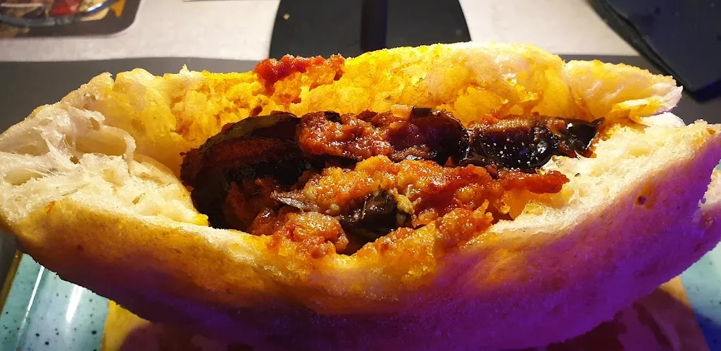 Roberto Laconi_Zero_Ladispoli_review