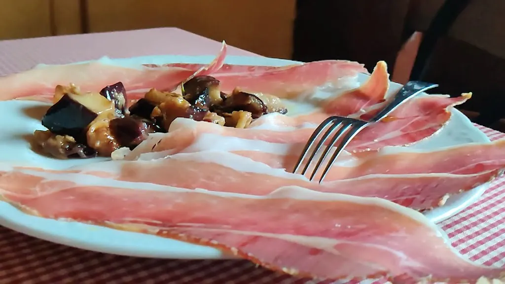 Trattoria Nonno Liborio_Villa Celiera_slider_image_2