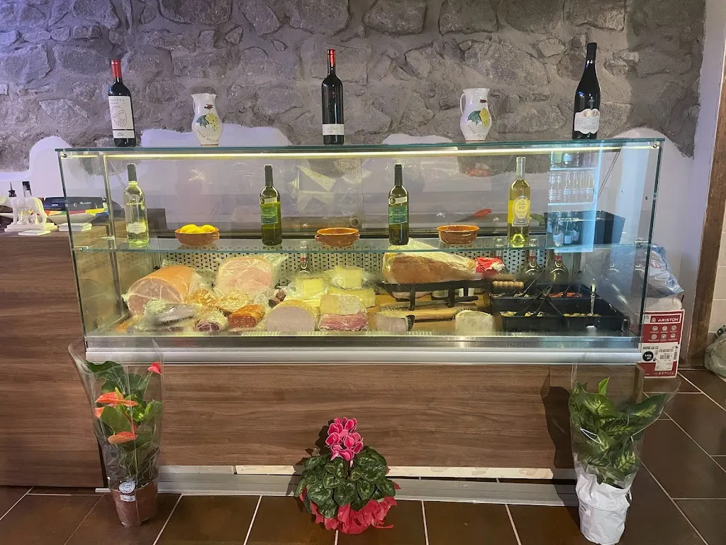 Antica Grotta Lanuvio - Trattoria Romana_Lanuvio_slider_image_1