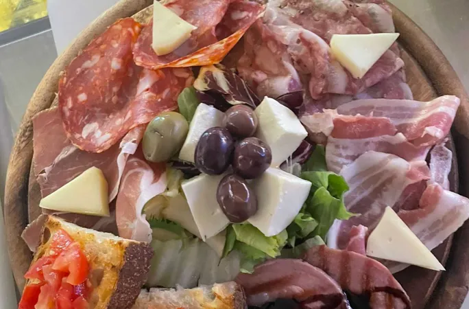 Antica Grotta Lanuvio - Trattoria Romana_Lanuvio_slider_image_3