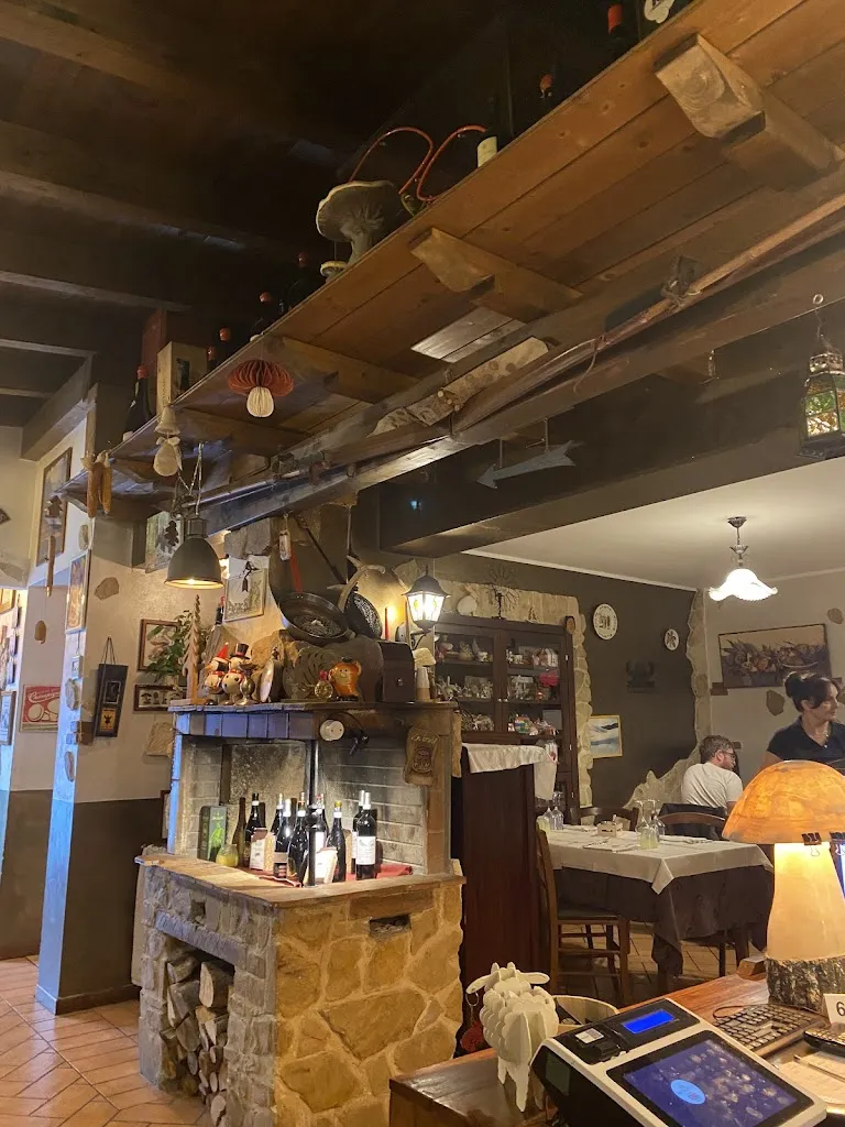 Brittany DiGesare _Ristorante Albergo Il Fungarolo_Villa Celiera_review