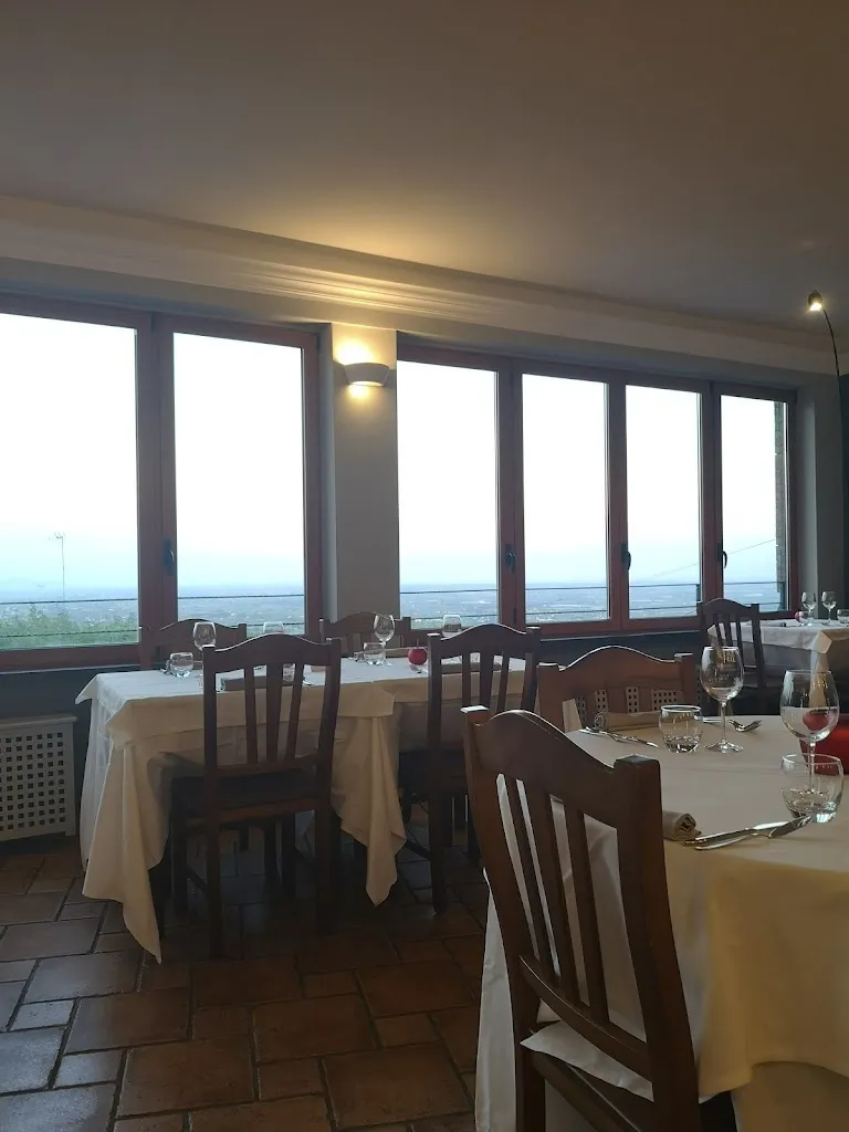 Ristorante La Torre restaurant in Lanuvio