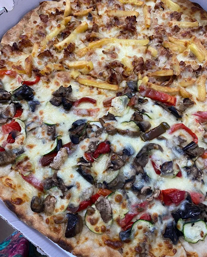 Elena M._Pizza a Spicchi Massimina_La Massimina-Casal Lumbroso_review