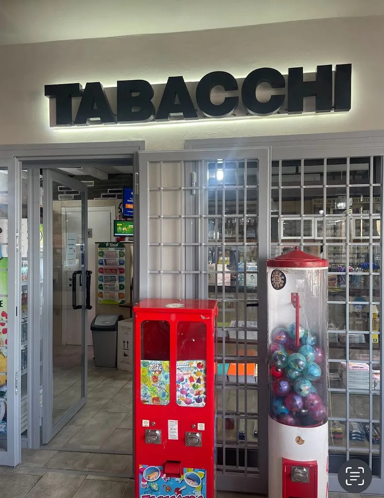 Tabaccheria Pasticceria Gelateria Tavola calda Zucchero & co._La Massimina-Casal Lumbroso_slider_image_1