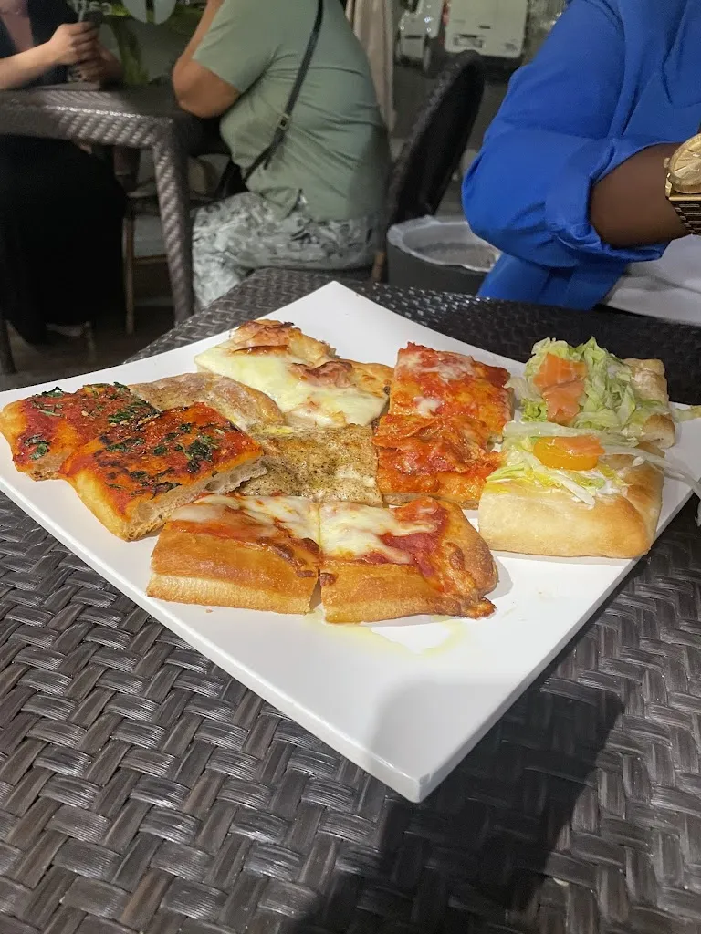 Andrea Gnemmi_Caffè al Bacio_La Massimina-Casal Lumbroso_recensione