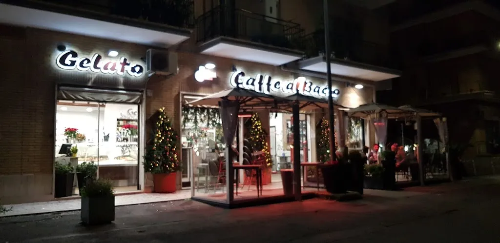 Caffè al Bacio restaurant in La Massimina-Casal Lumbroso