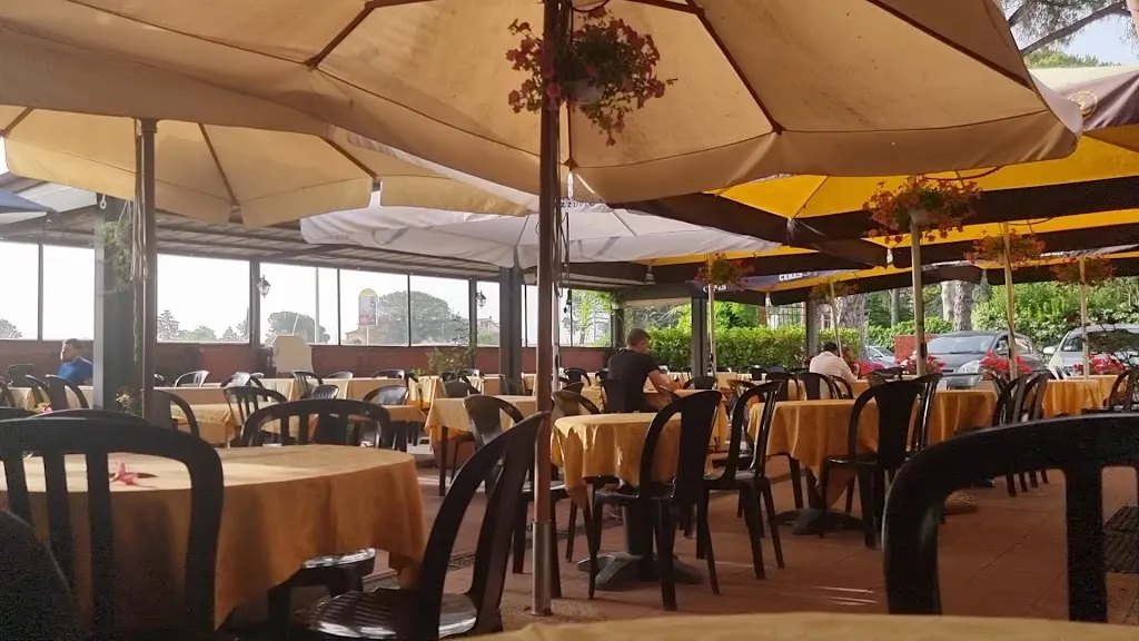 CAFFE' CRUCIANI_La Massimina-Casal Lumbroso_slider_image_2