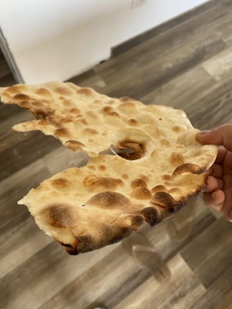 Jellyfish Taste_Rima Pizza_La Massimina-Casal Lumbroso_review