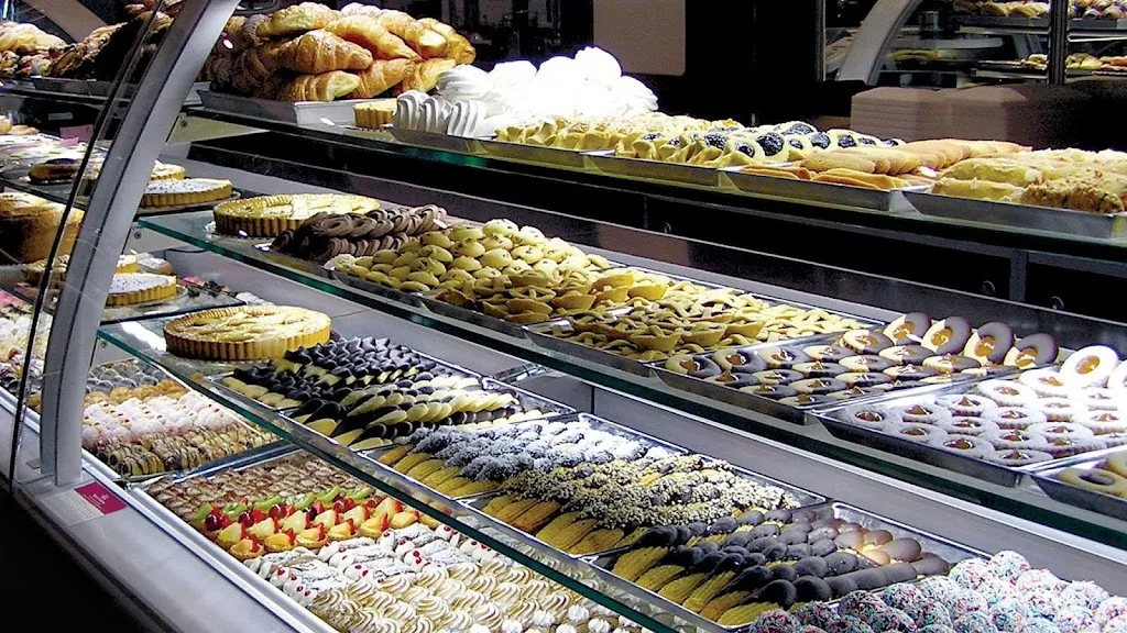 Teo e Chicca Pasticceria Artigianale restaurant in La Massimina-Casal Lumbroso