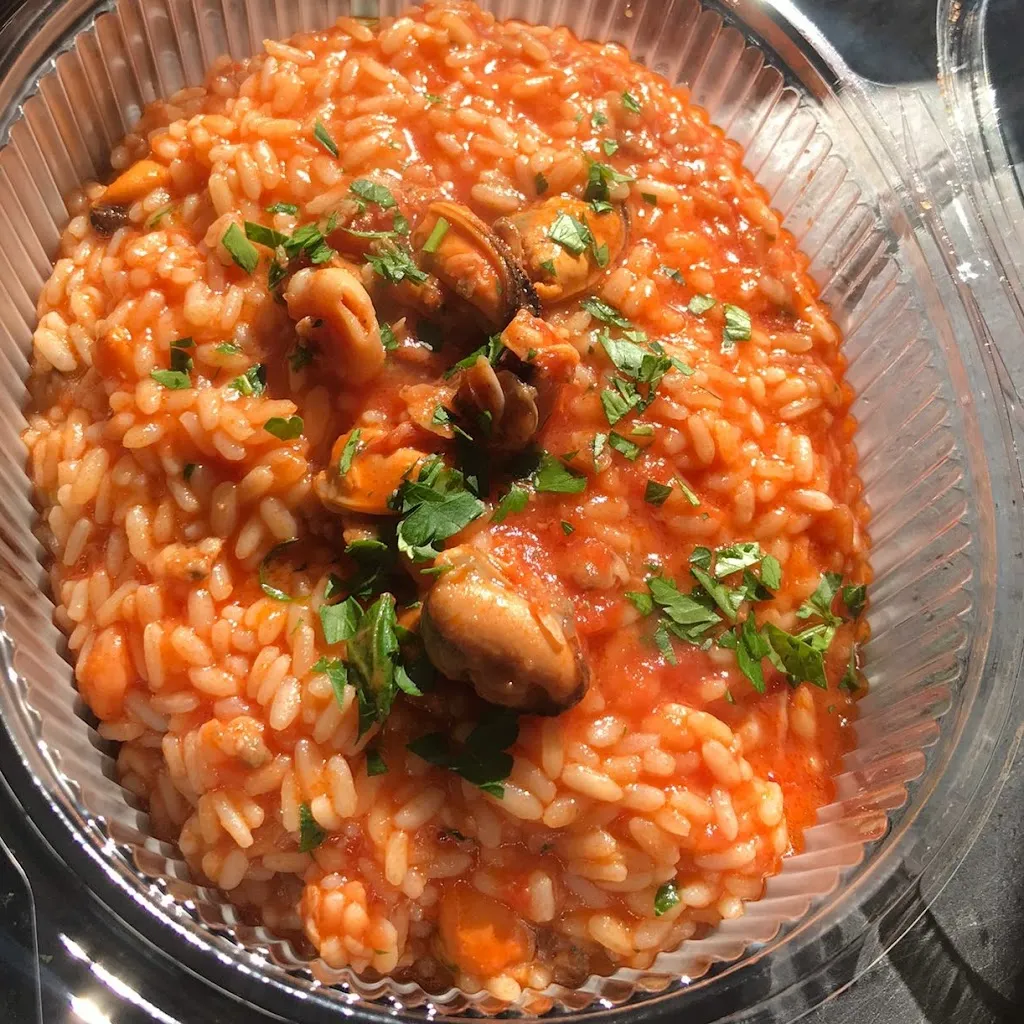 Al Gourmino Food Truck - Cucina Itinerante_La Massimina-Casal Lumbroso_slider_image_3