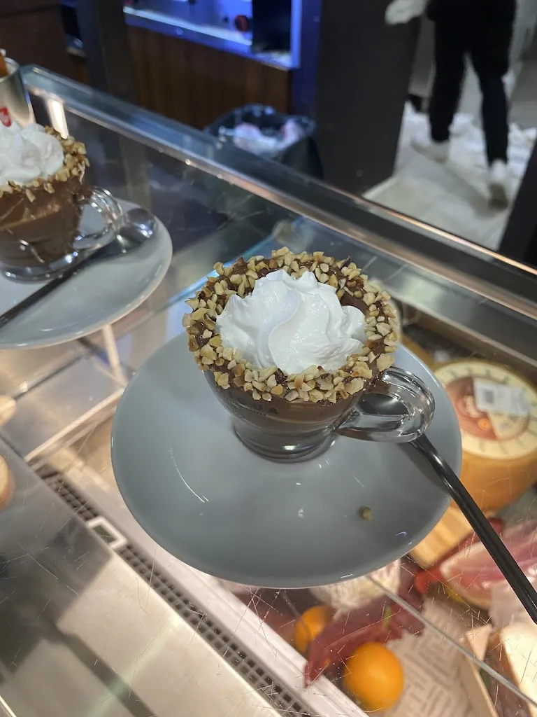 Tomasso Dorati_Bugigattolo The Original_Latina Scalo_review