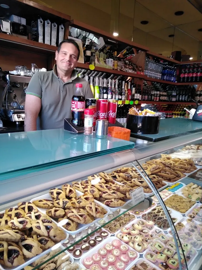 Linda Provenzano_Chiuso_Latina Scalo_review