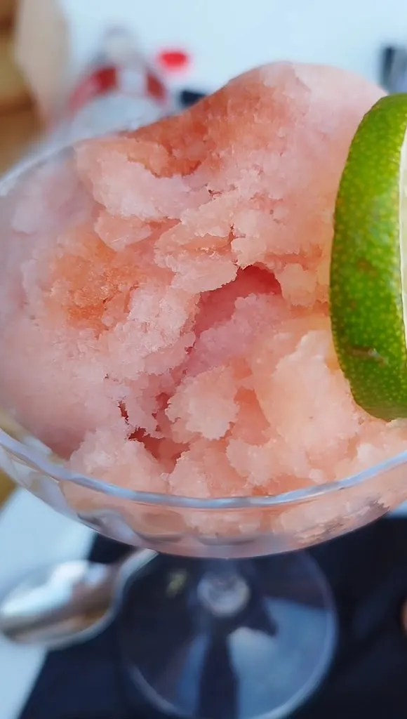 Sisters_Latina Scalo_slider_image_2