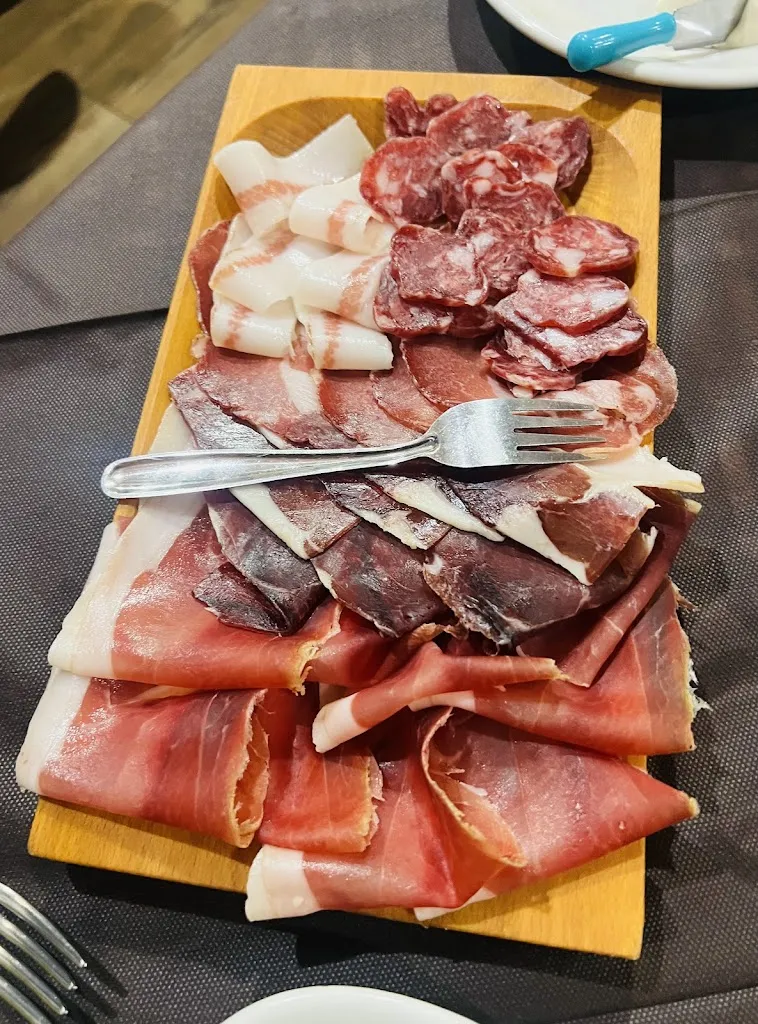 Ristorante Santa Barbara_Villagrande_slider_image_3