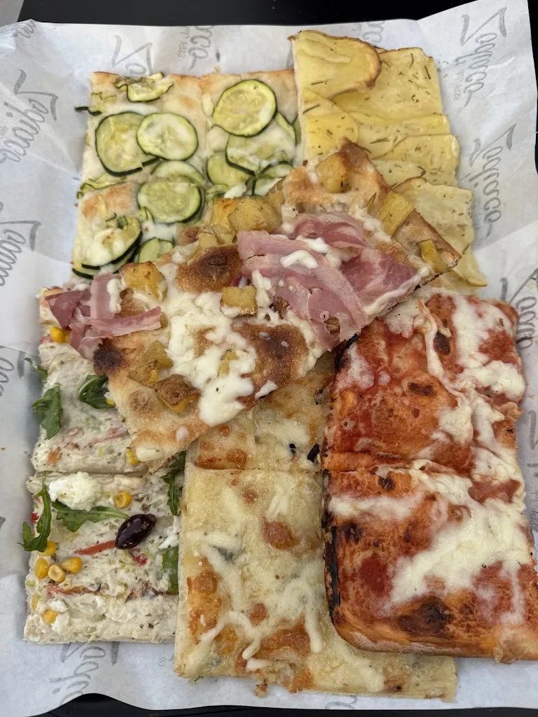 Zodiaco Pizza al Taglio restaurant in Latina Scalo